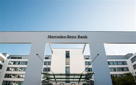 mercedes benz bank